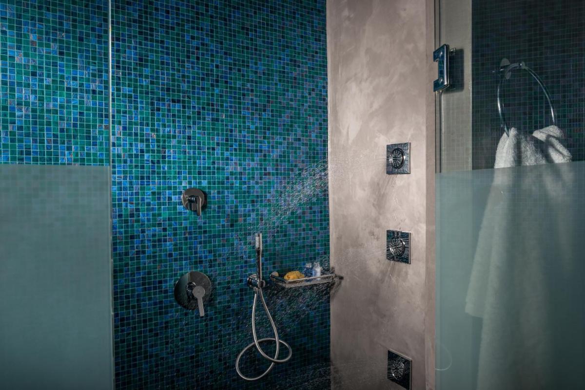 Elements of Caldera Suites