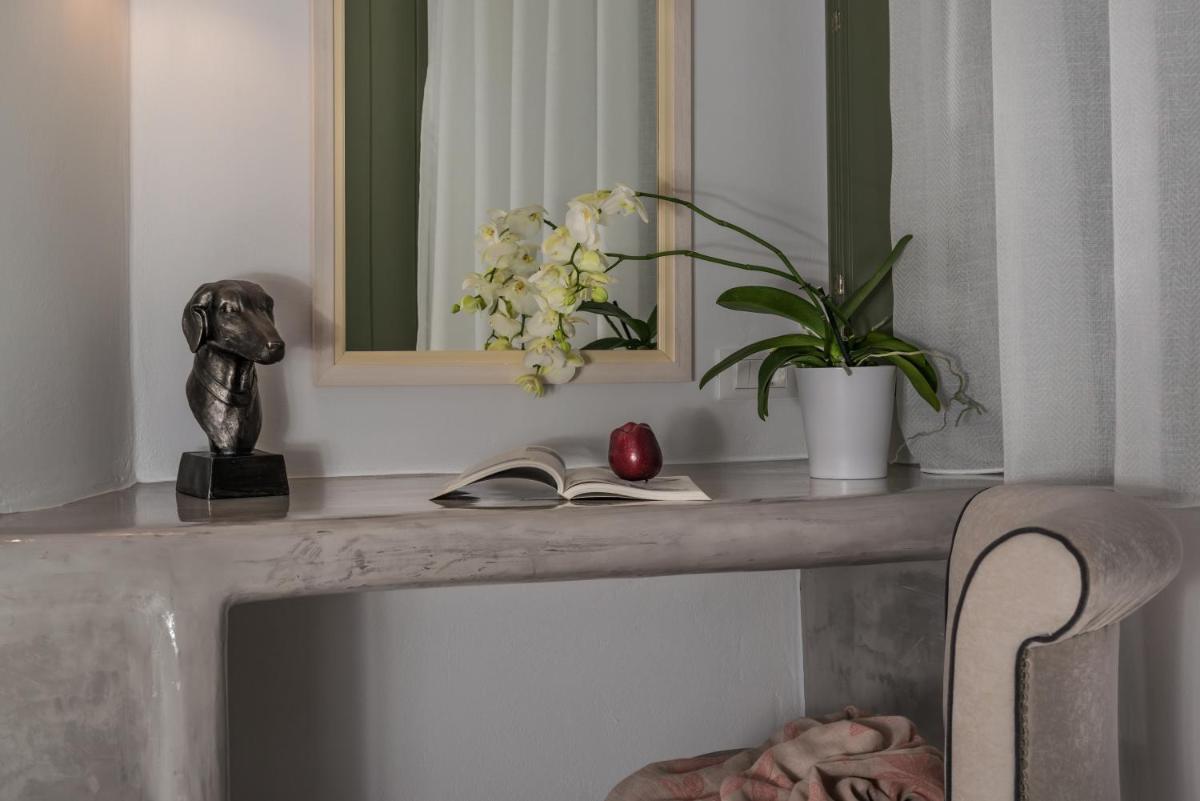 Elements of Caldera Suites