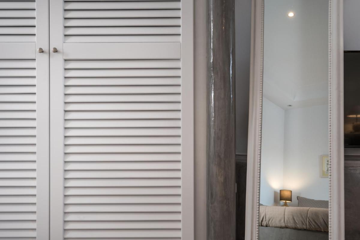 Elements of Caldera Suites