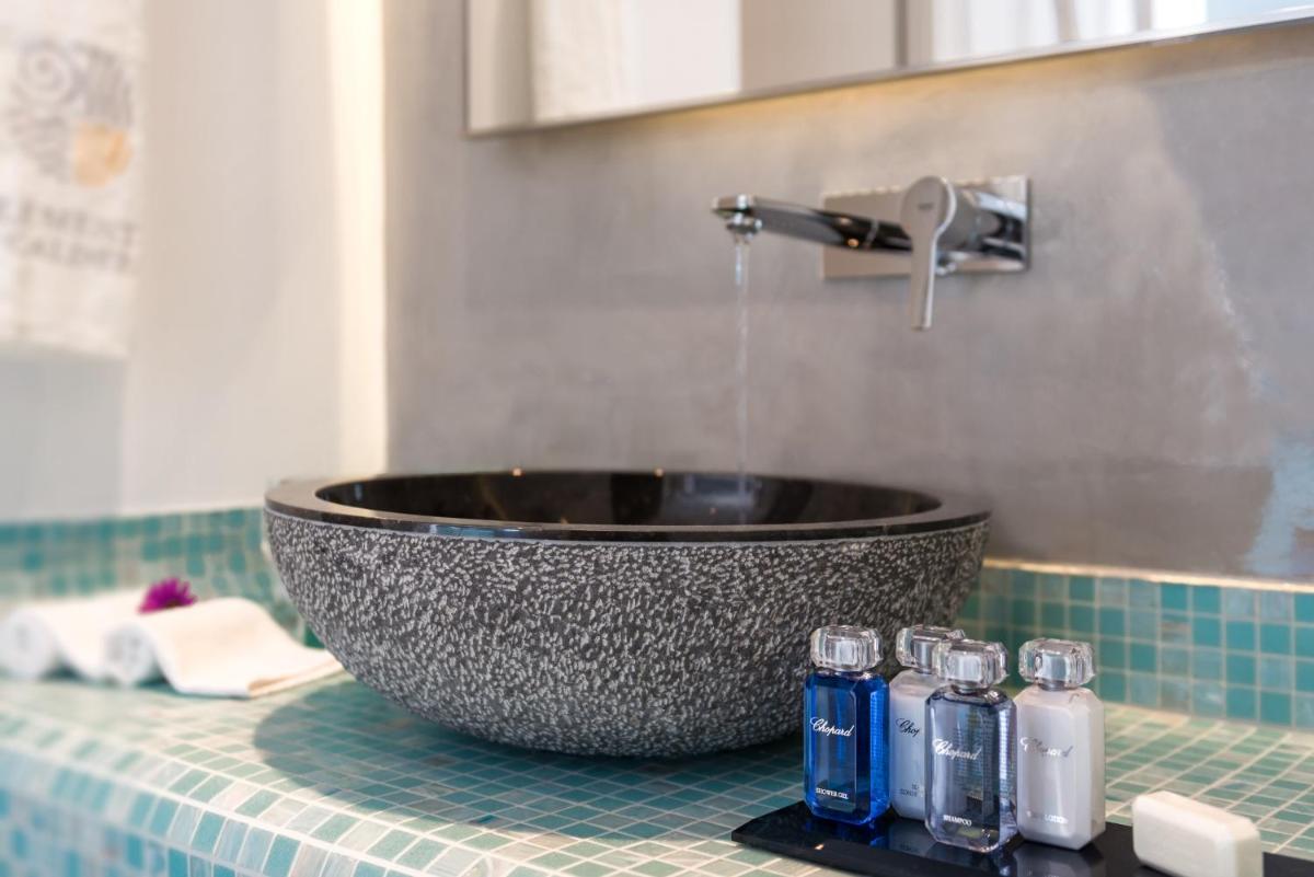 Elements of Caldera Suites