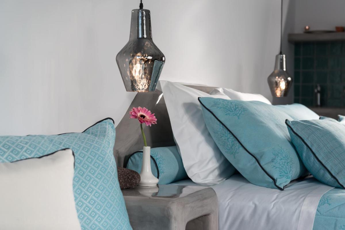 Elements of Caldera Suites