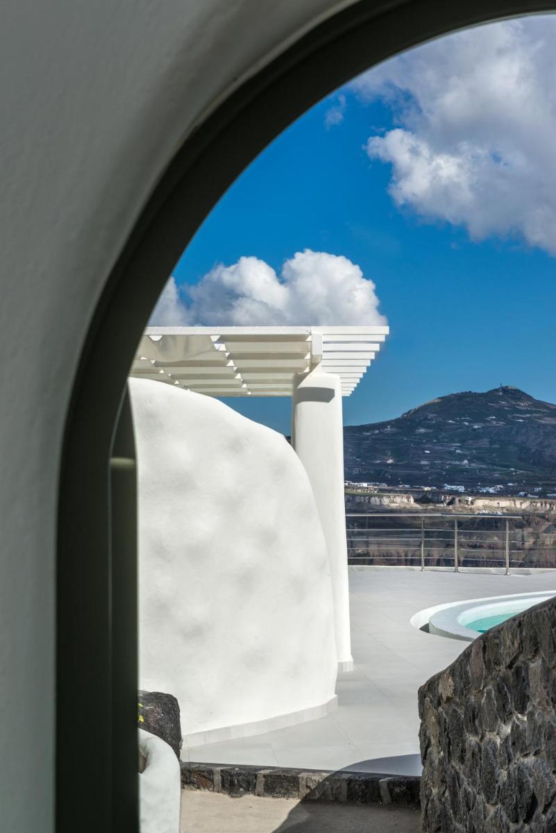 Elements of Caldera Suites