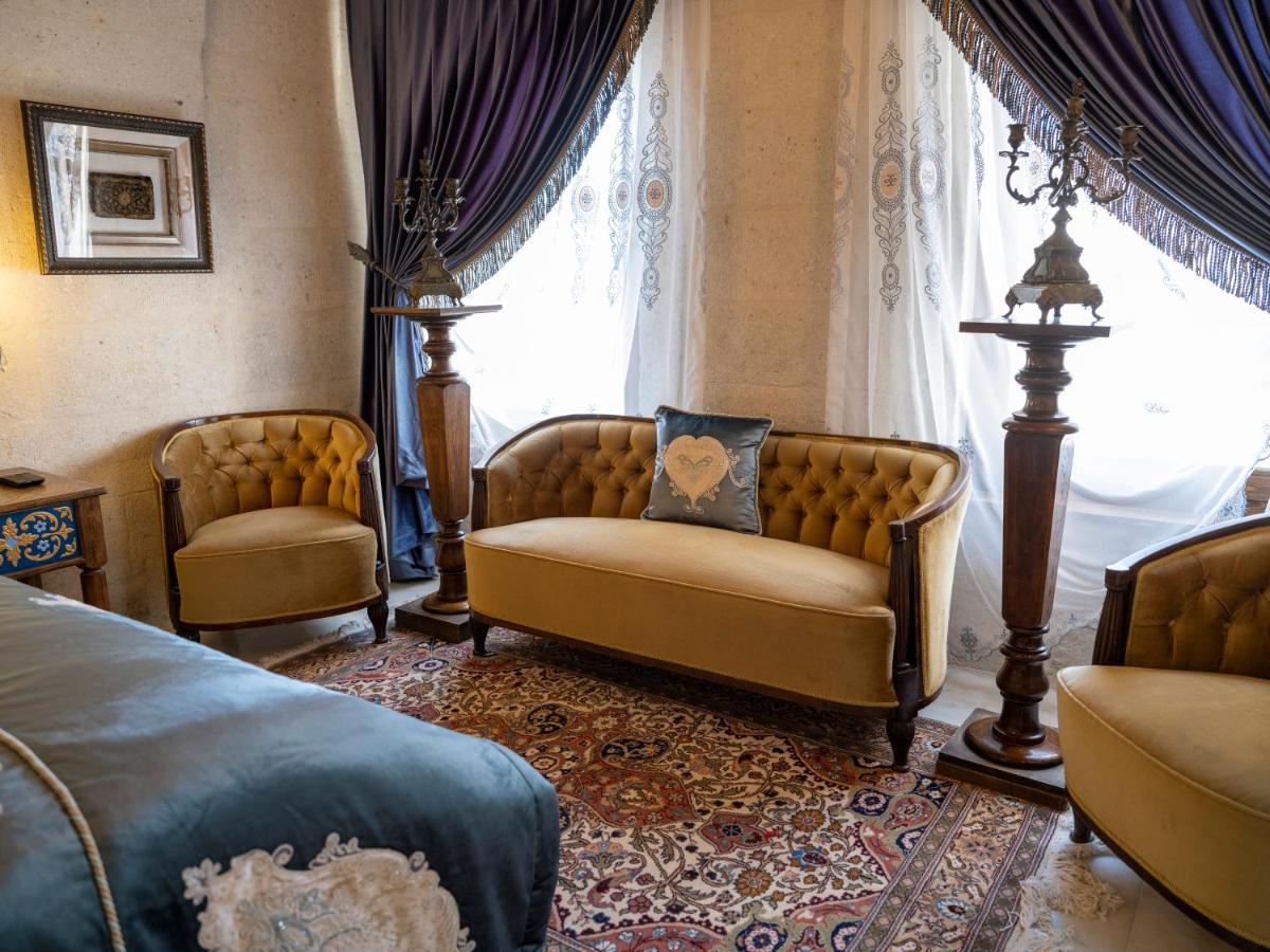 Elika Cave Suites & Spa