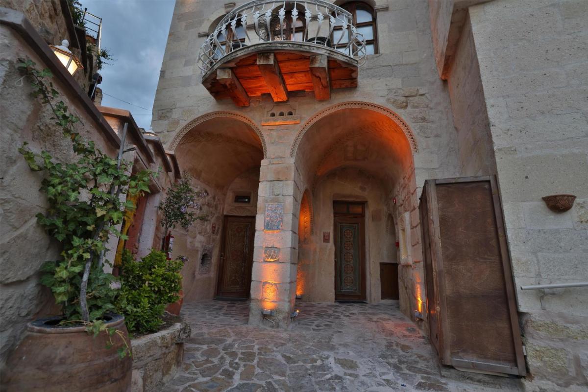 Elika Cave Suites Cappadocia, Curio Collection by Hilton