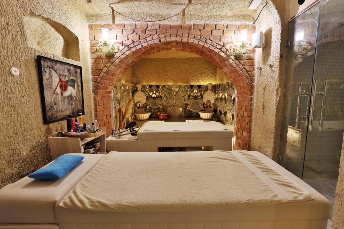 Elika Cave Suites Cappadocia, Curio Collection by Hilton