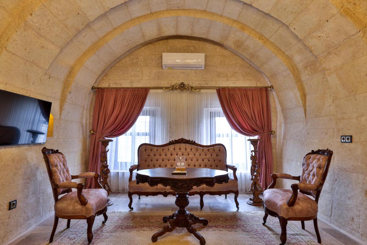 Elika Cave Suites Cappadocia, Curio Collection by Hilton