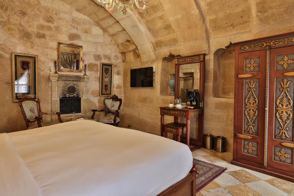 Elika Cave Suites Cappadocia, Curio Collection by Hilton