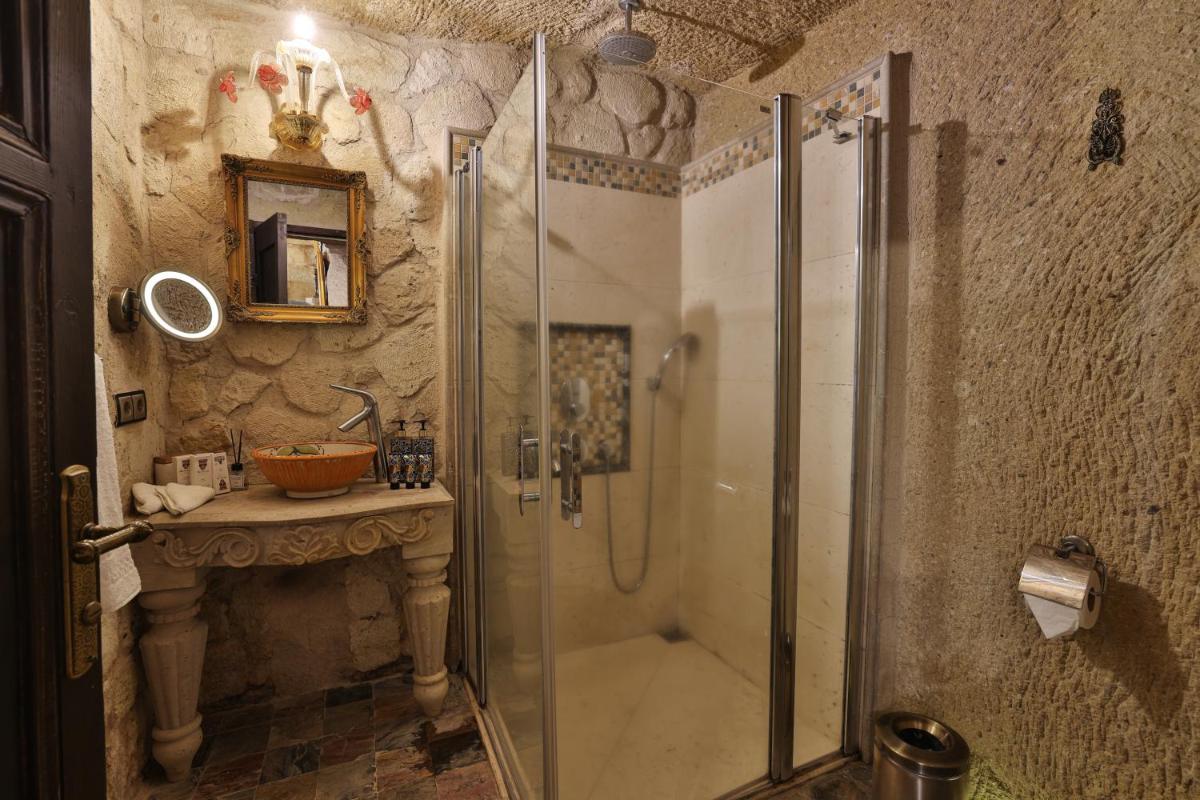 Elika Cave Suites Cappadocia, Curio Collection by Hilton