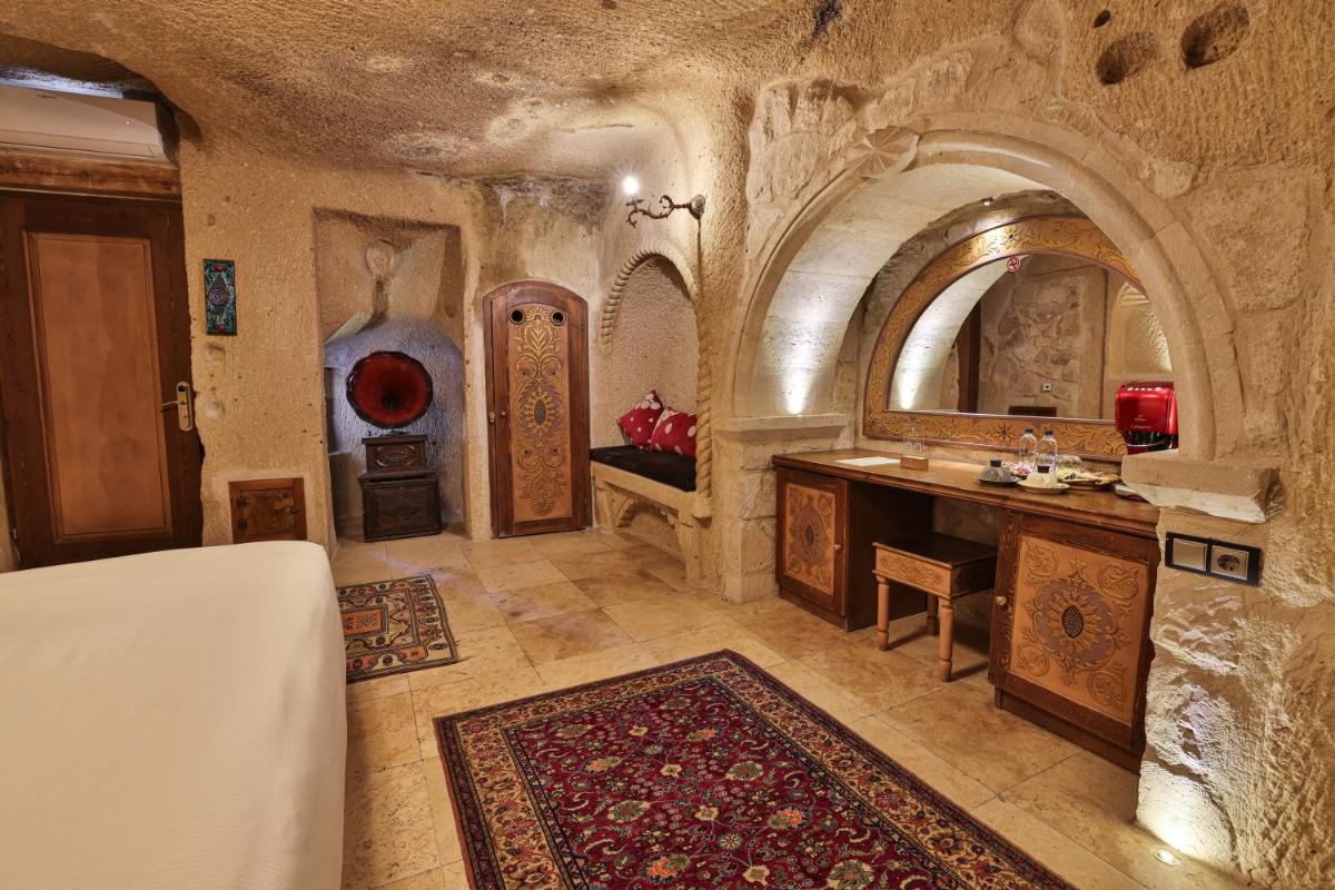 Elika Cave Suites Cappadocia, Curio Collection by Hilton