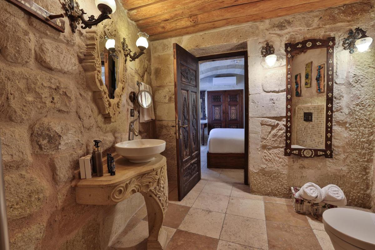 Elika Cave Suites Cappadocia, Curio Collection by Hilton