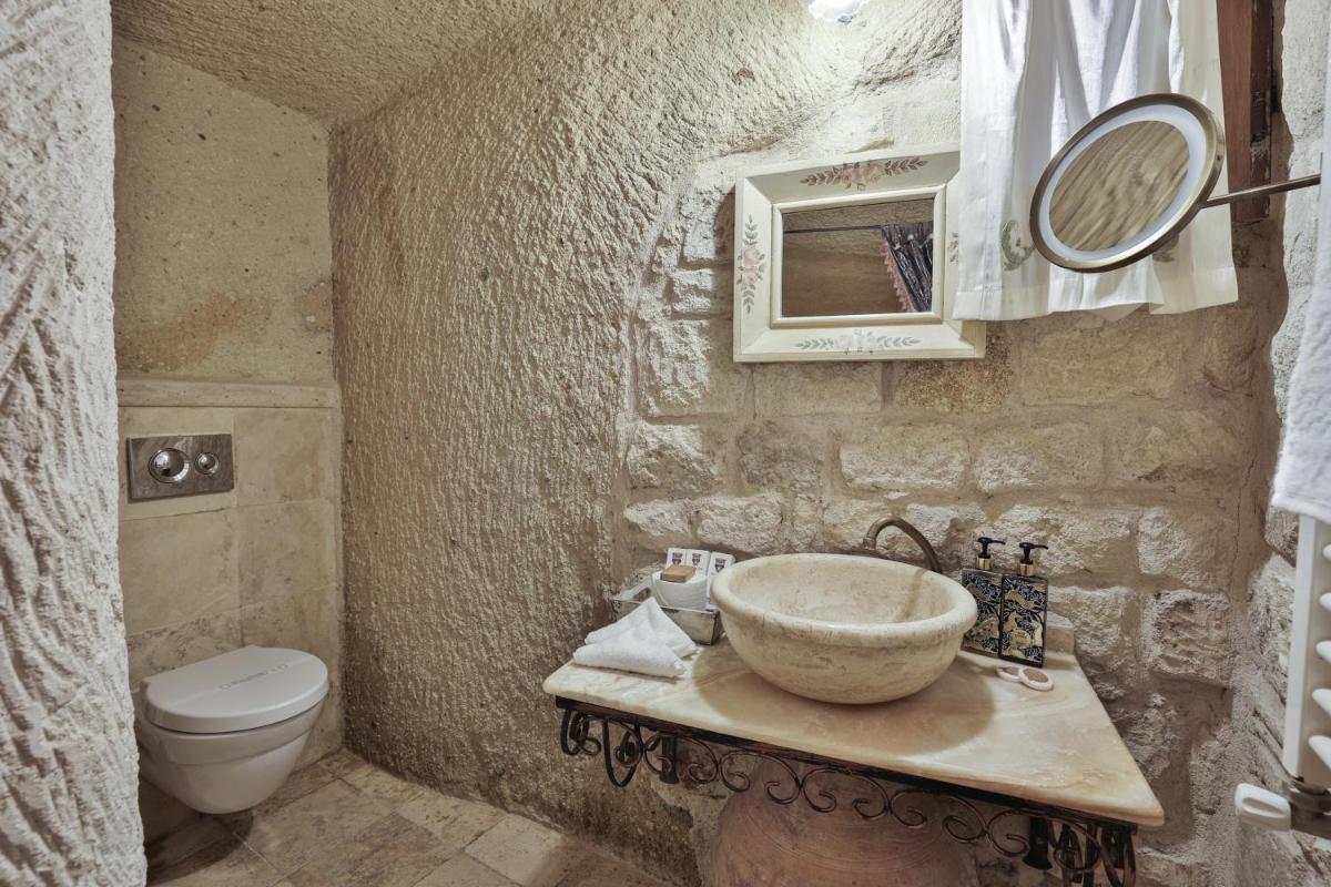 Elika Cave Suites Cappadocia, Curio Collection by Hilton