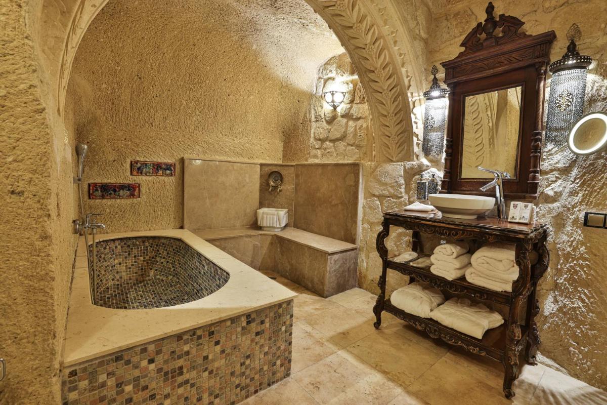 Elika Cave Suites Cappadocia, Curio Collection by Hilton