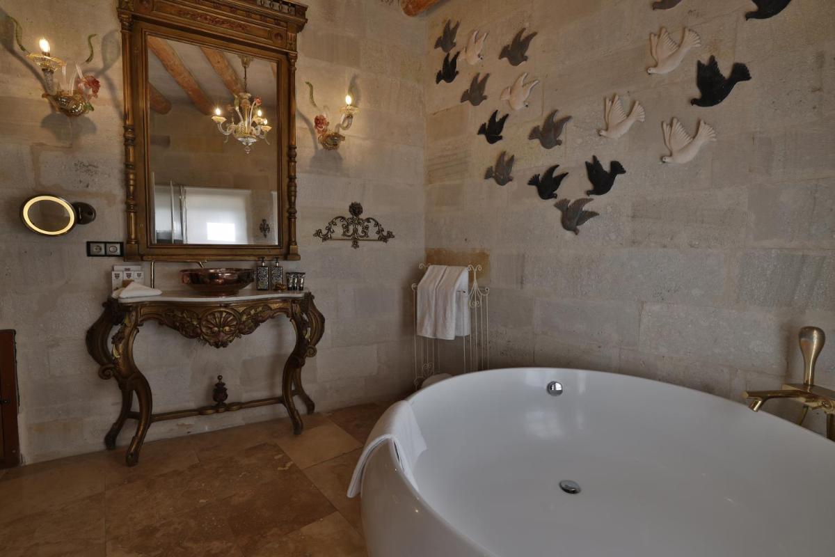 Elika Cave Suites Cappadocia, Curio Collection by Hilton
