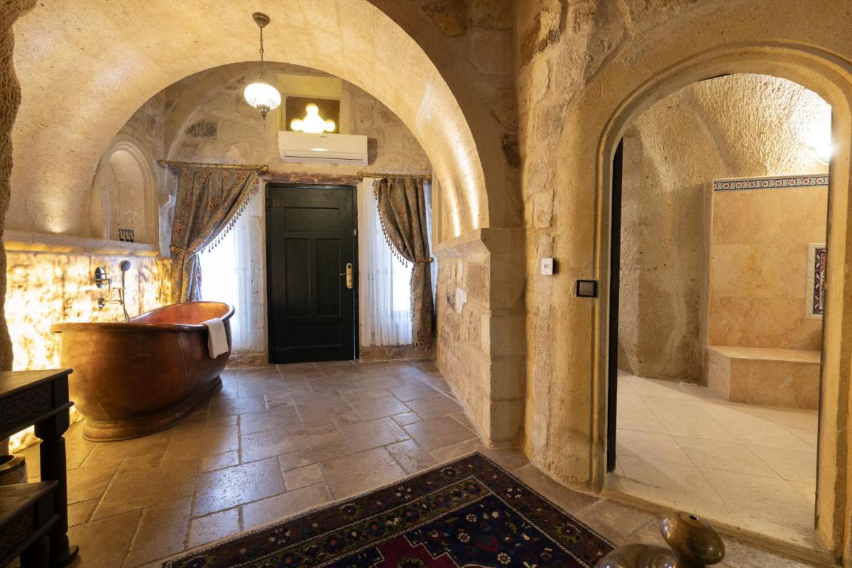 Elika Cave Suites Cappadocia, Curio Collection by Hilton