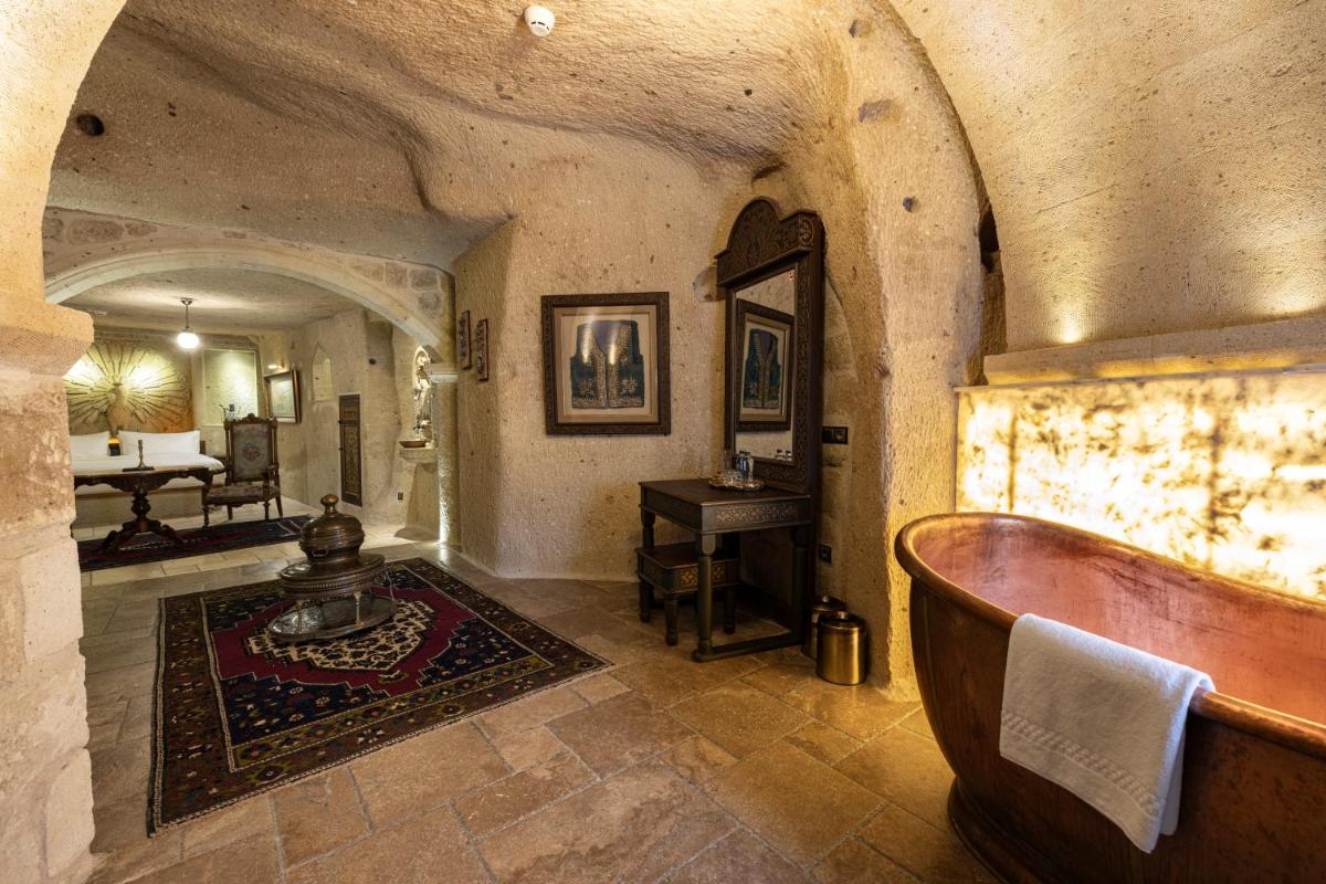 Elika Cave Suites Cappadocia, Curio Collection by Hilton