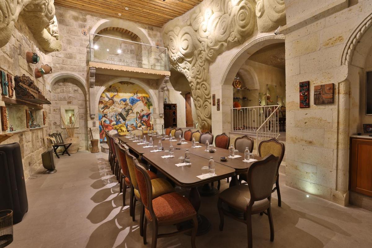 Elika Cave Suites Cappadocia, Curio Collection by Hilton