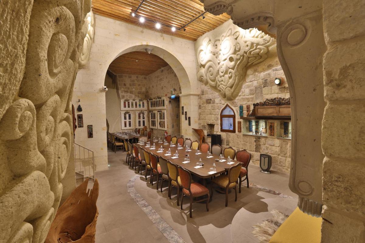 Elika Cave Suites Cappadocia, Curio Collection by Hilton