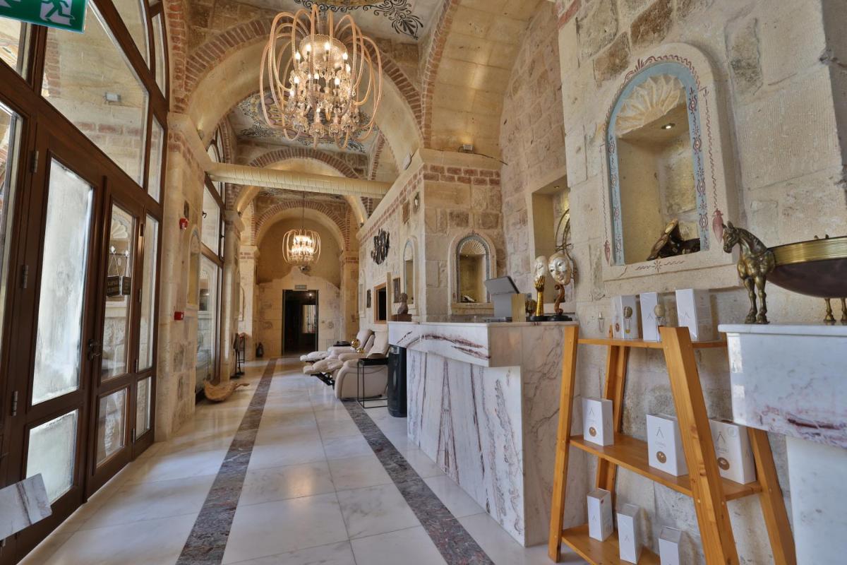 Elika Cave Suites Cappadocia, Curio Collection by Hilton