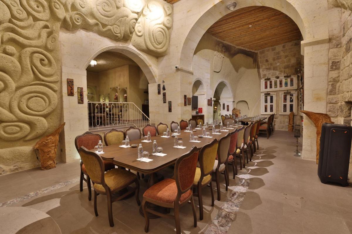 Elika Cave Suites Cappadocia, Curio Collection by Hilton