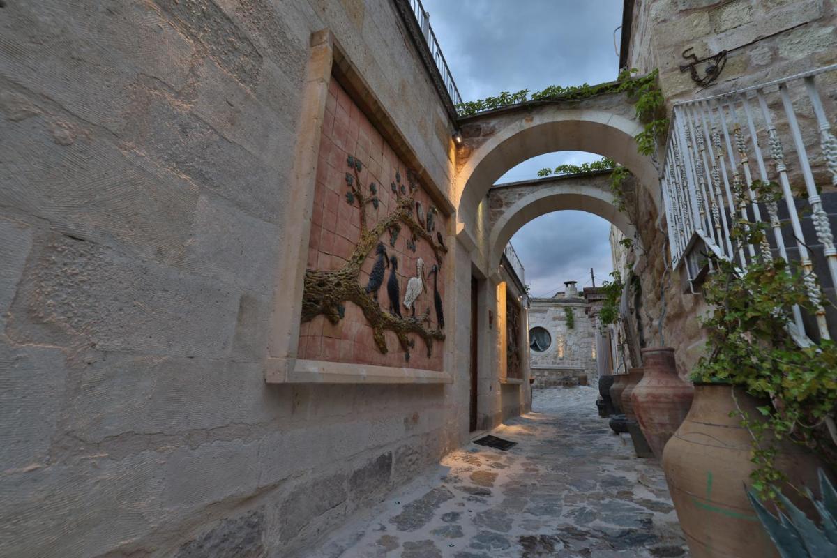 Elika Cave Suites Cappadocia, Curio Collection by Hilton