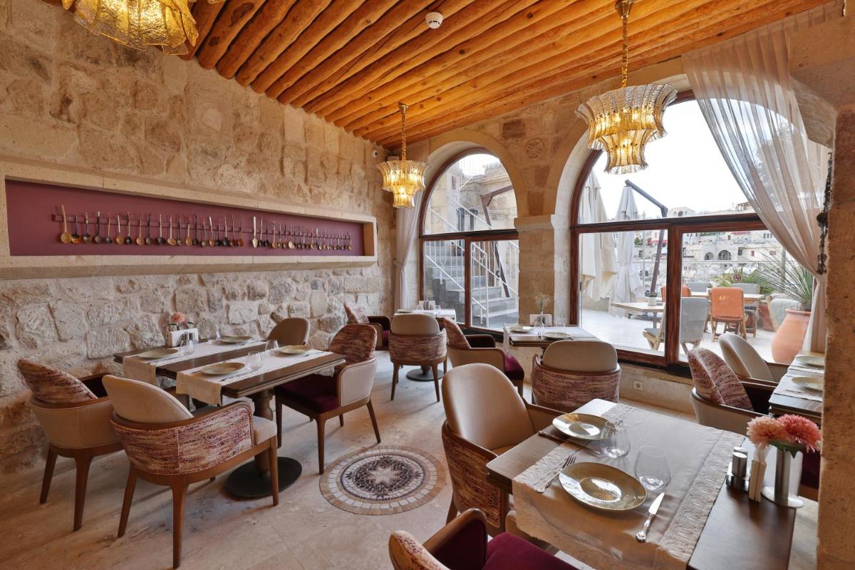 Elika Cave Suites Cappadocia, Curio Collection by Hilton