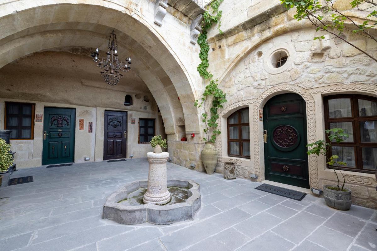 Elika Cave Suites Cappadocia, Curio Collection by Hilton