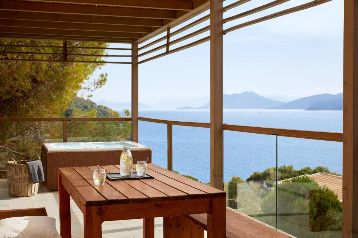 ELIVI Skiathos