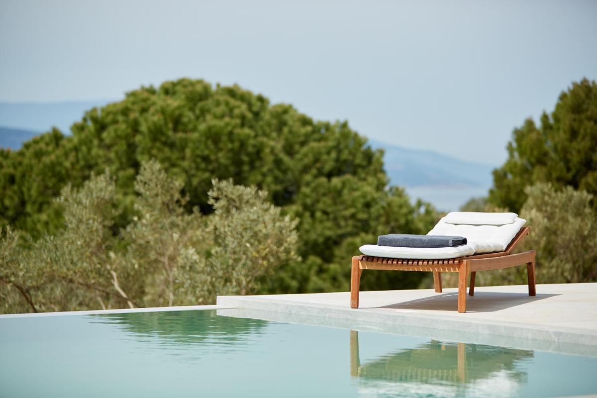 ELIVI Skiathos