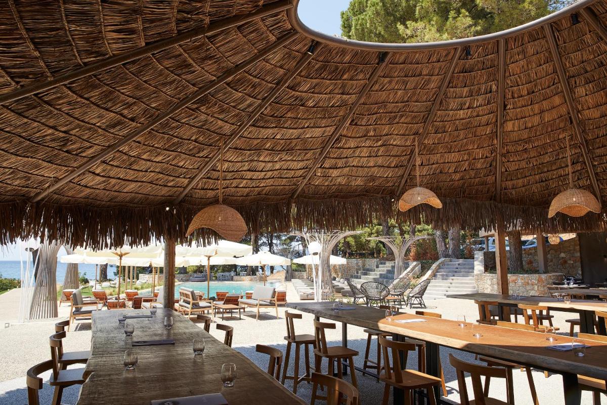 ELIVI Skiathos