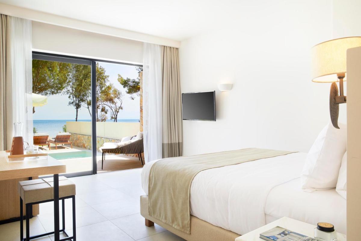 ELIVI Skiathos