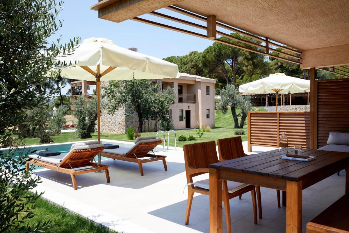 ELIVI Skiathos