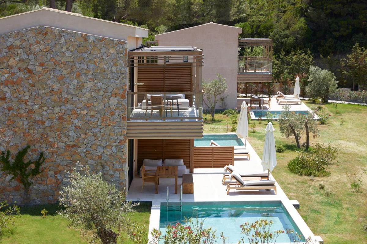 ELIVI Skiathos