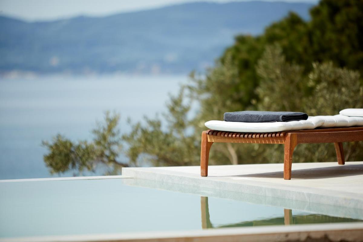 ELIVI Skiathos