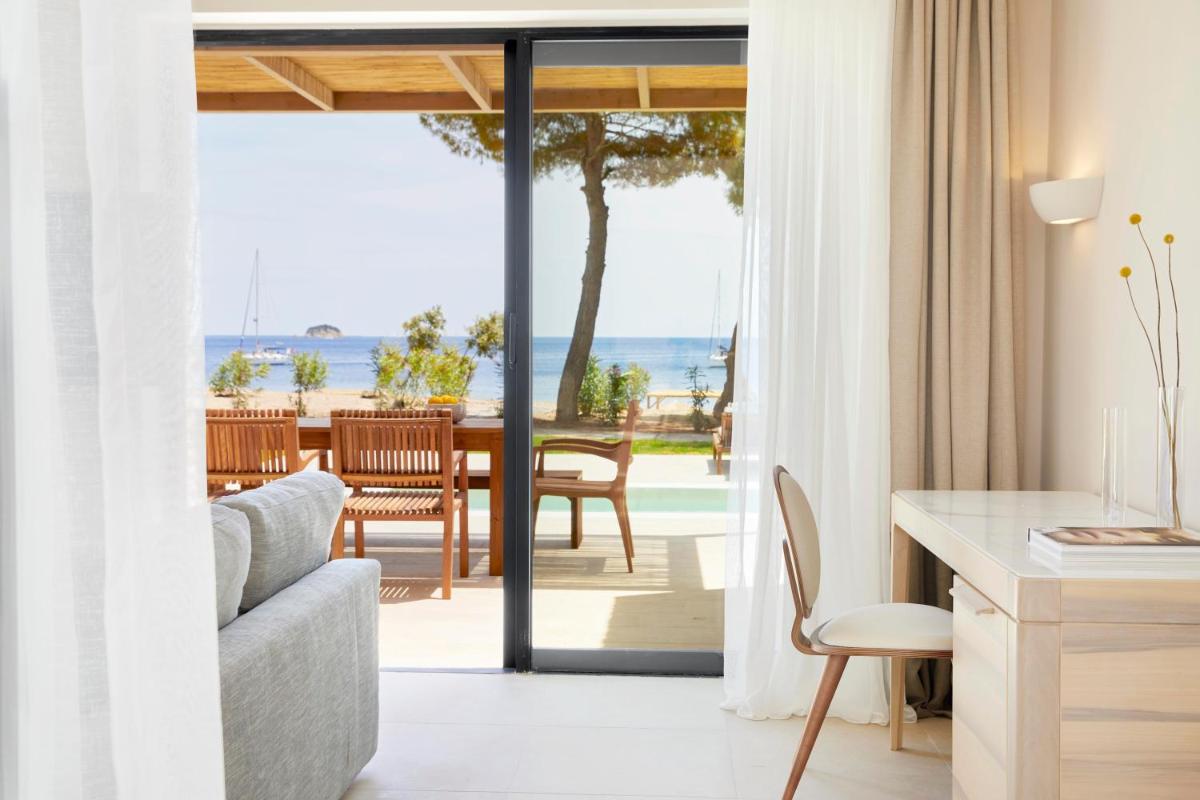 ELIVI Skiathos