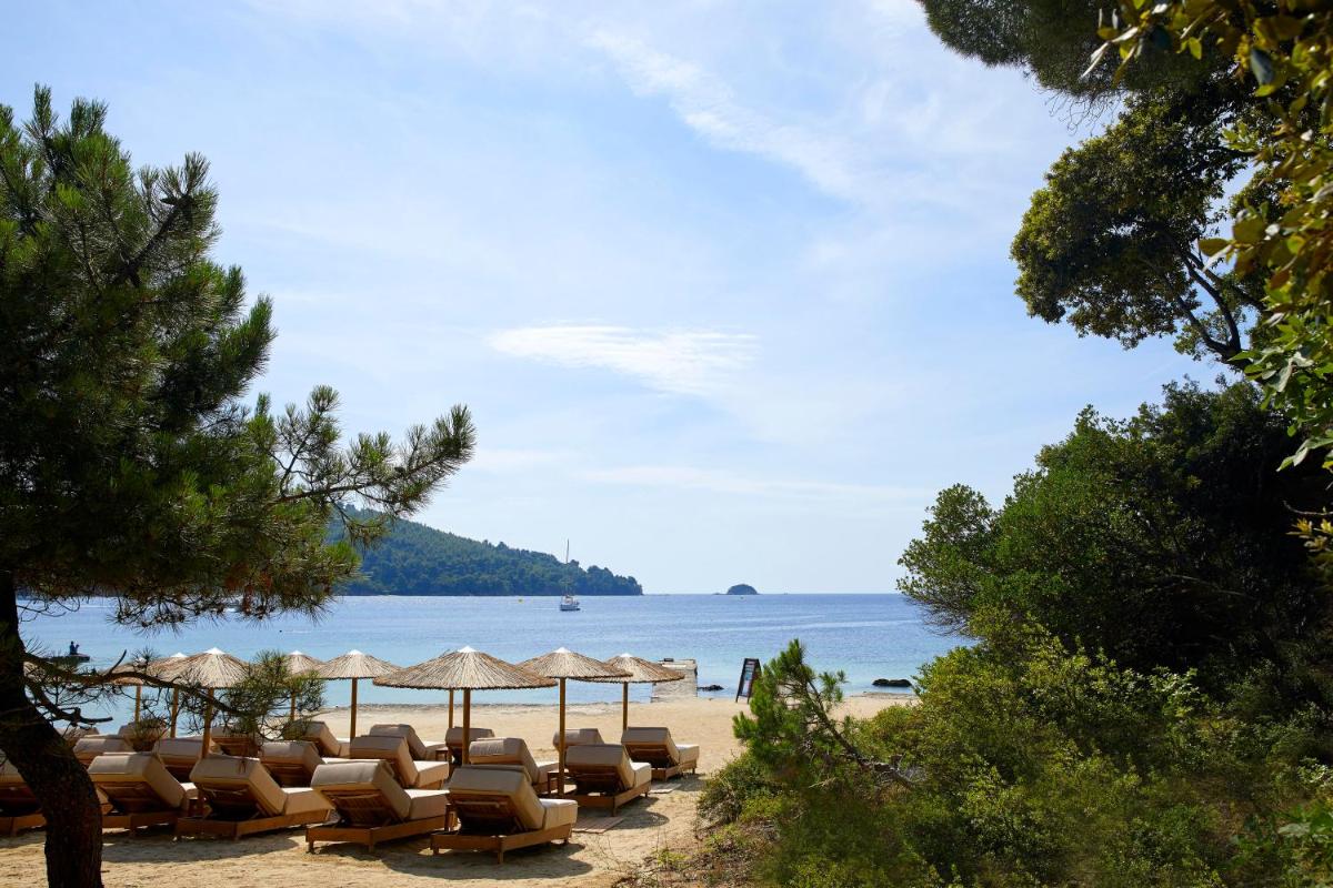 ELIVI Skiathos