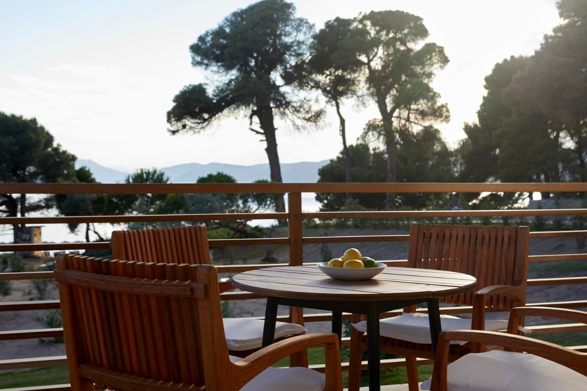 ELIVI Skiathos