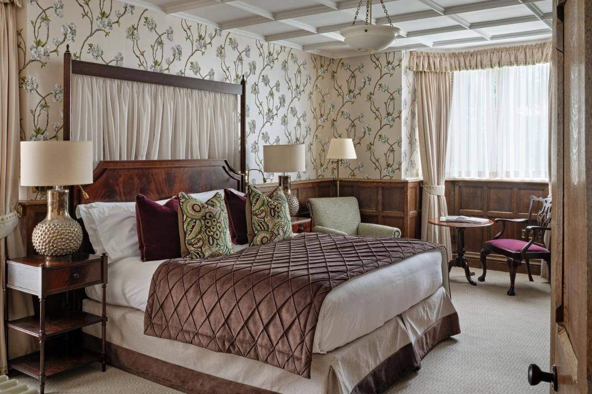 Ellenborough Park