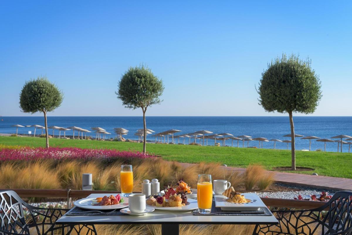 Elysium Resort & Spa