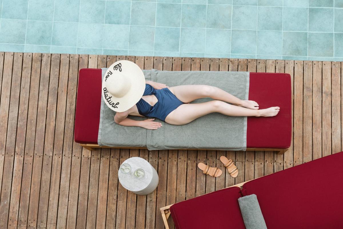 Emelisse Nature Resort