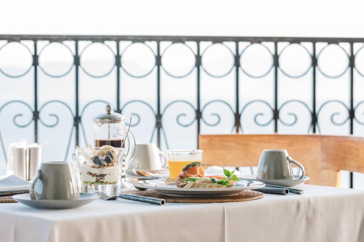 Emelisse Nature Resort