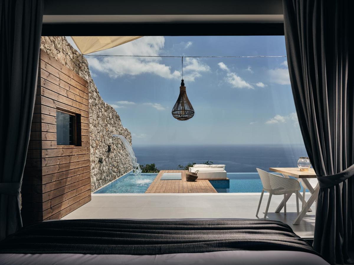 Emerald Villas & Suites - The Finest Hotels Of The World