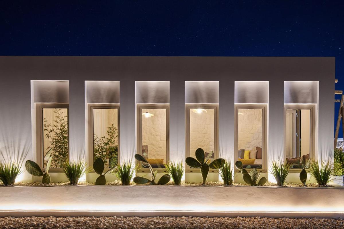 Emerald Villas & Suites - The Finest Hotels Of The World