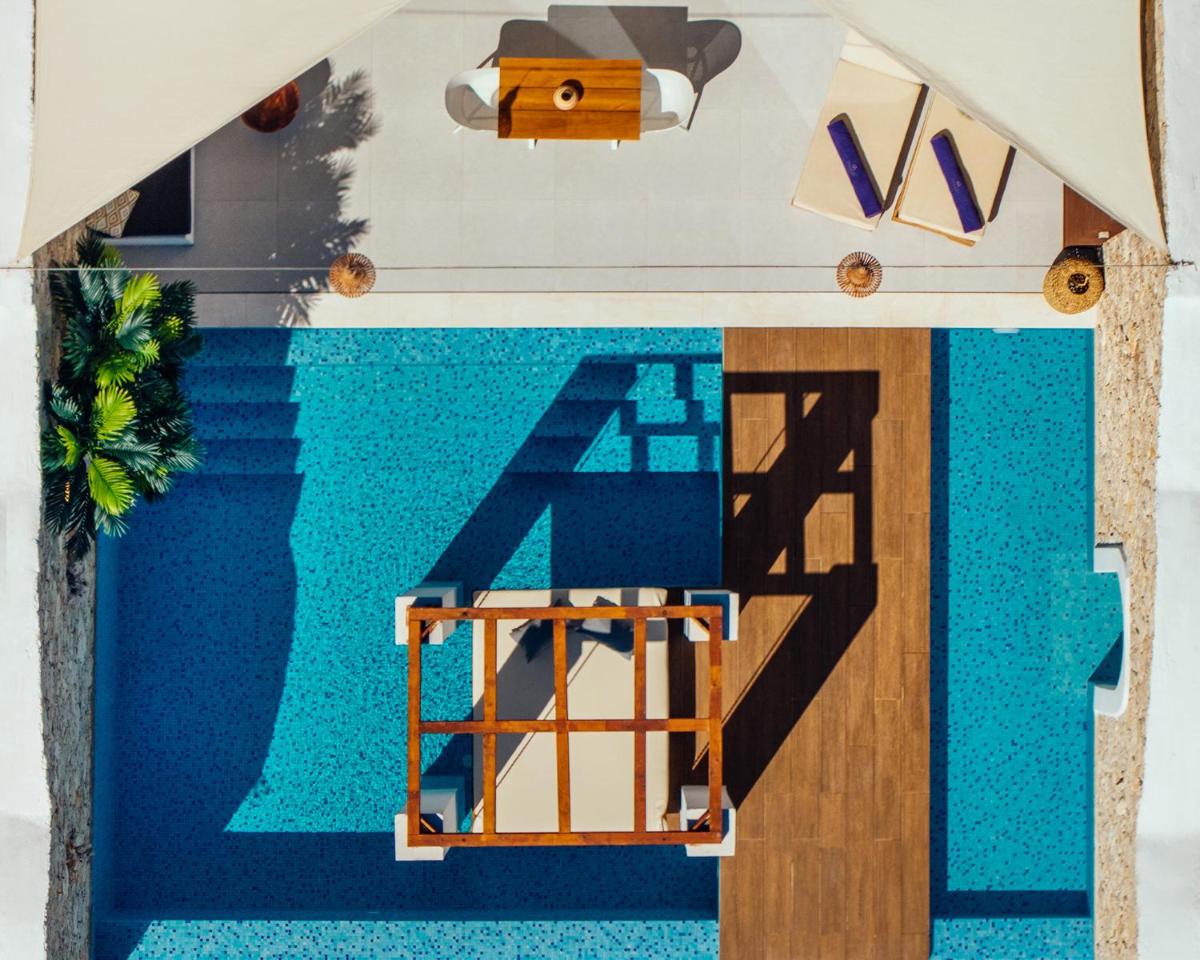 Emerald Villas & Suites - The Finest Hotels Of The World