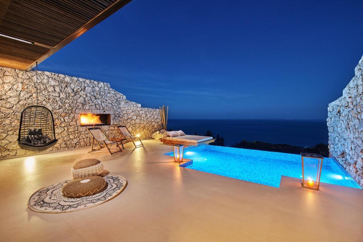 Emerald Villas & Suites - The Finest Hotels Of The World