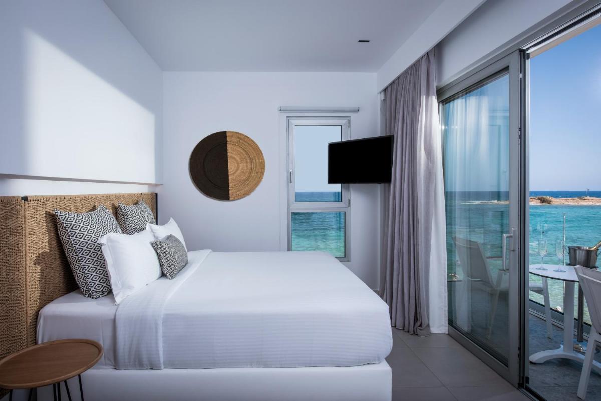 Enorme Ammos Beach - Adults Only