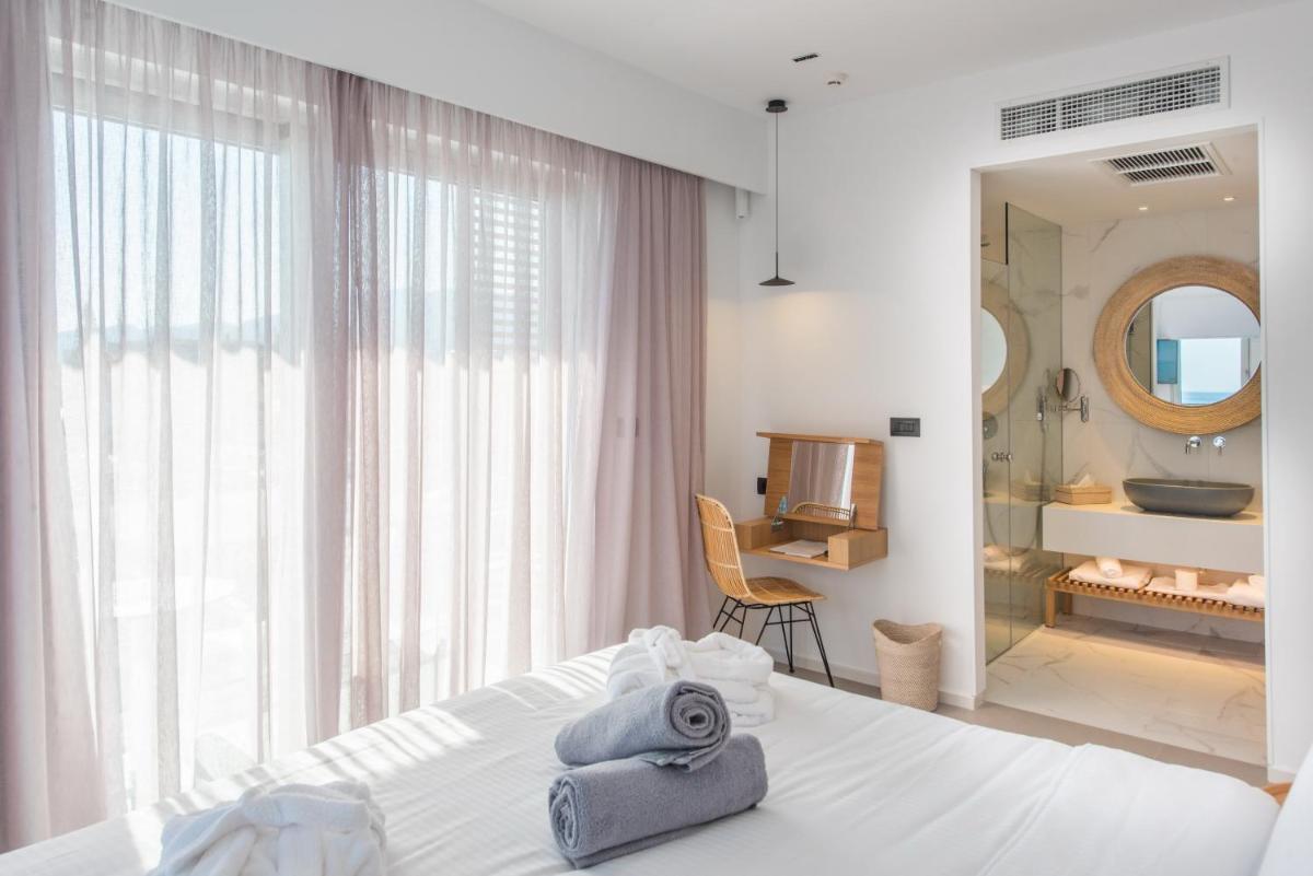 Enorme Ammos Beach - Adults Only