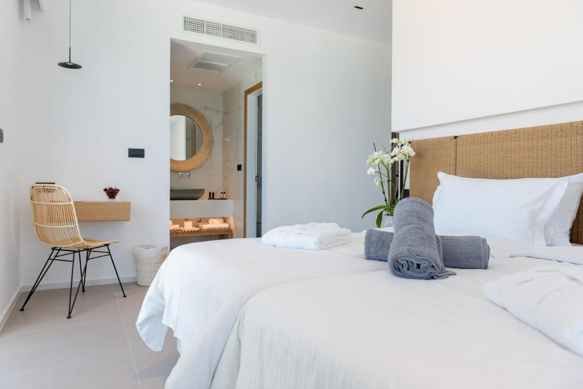 Enorme Ammos Beach - Adults Only