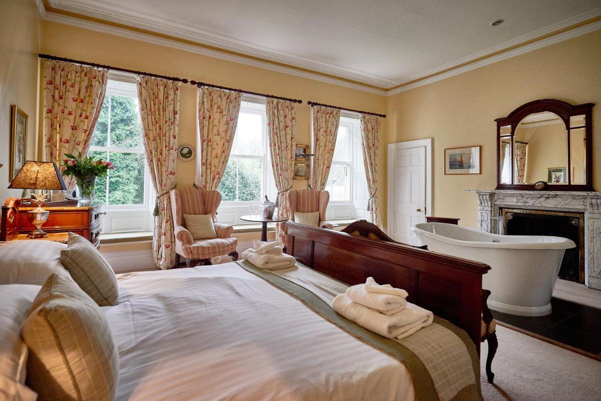 Eshott Hall