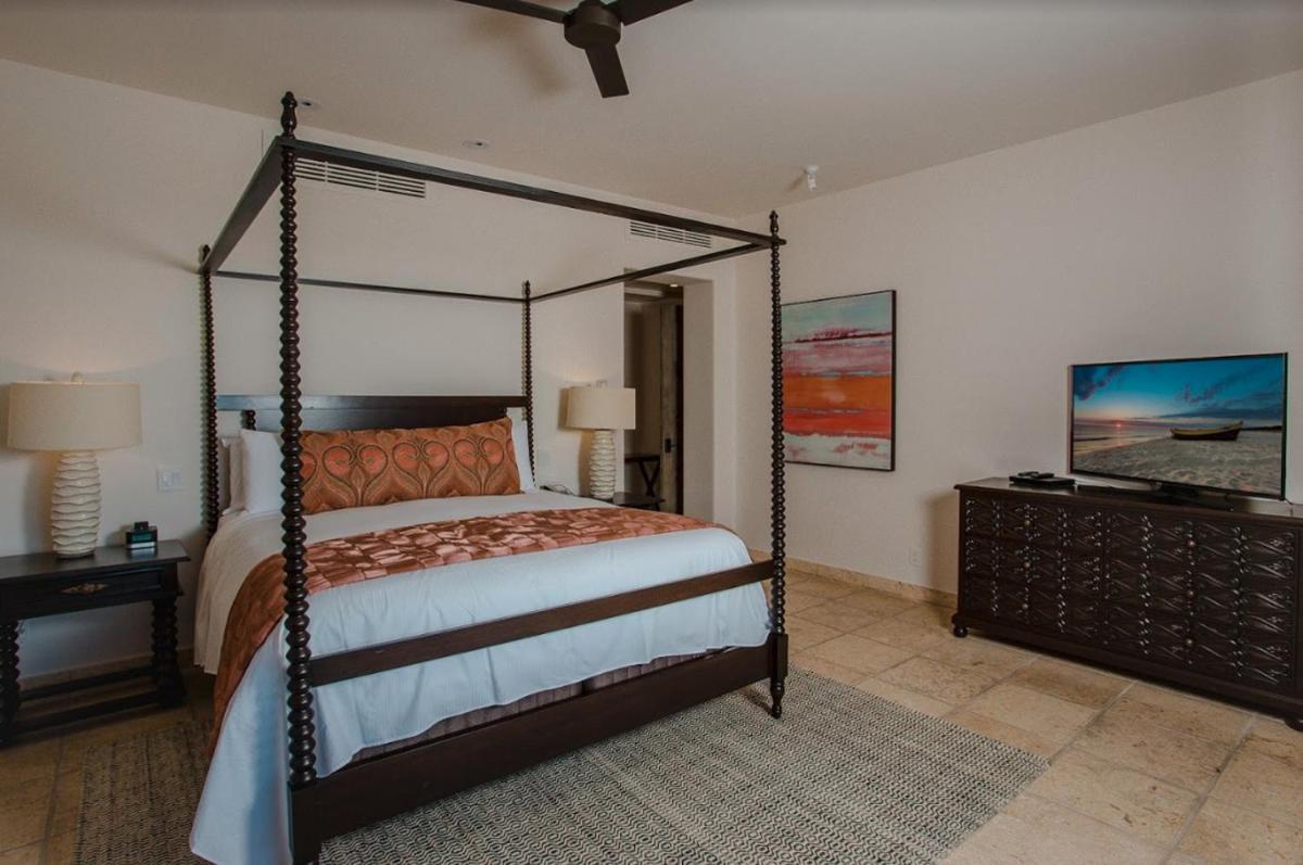 Esperanza, Auberge Collection