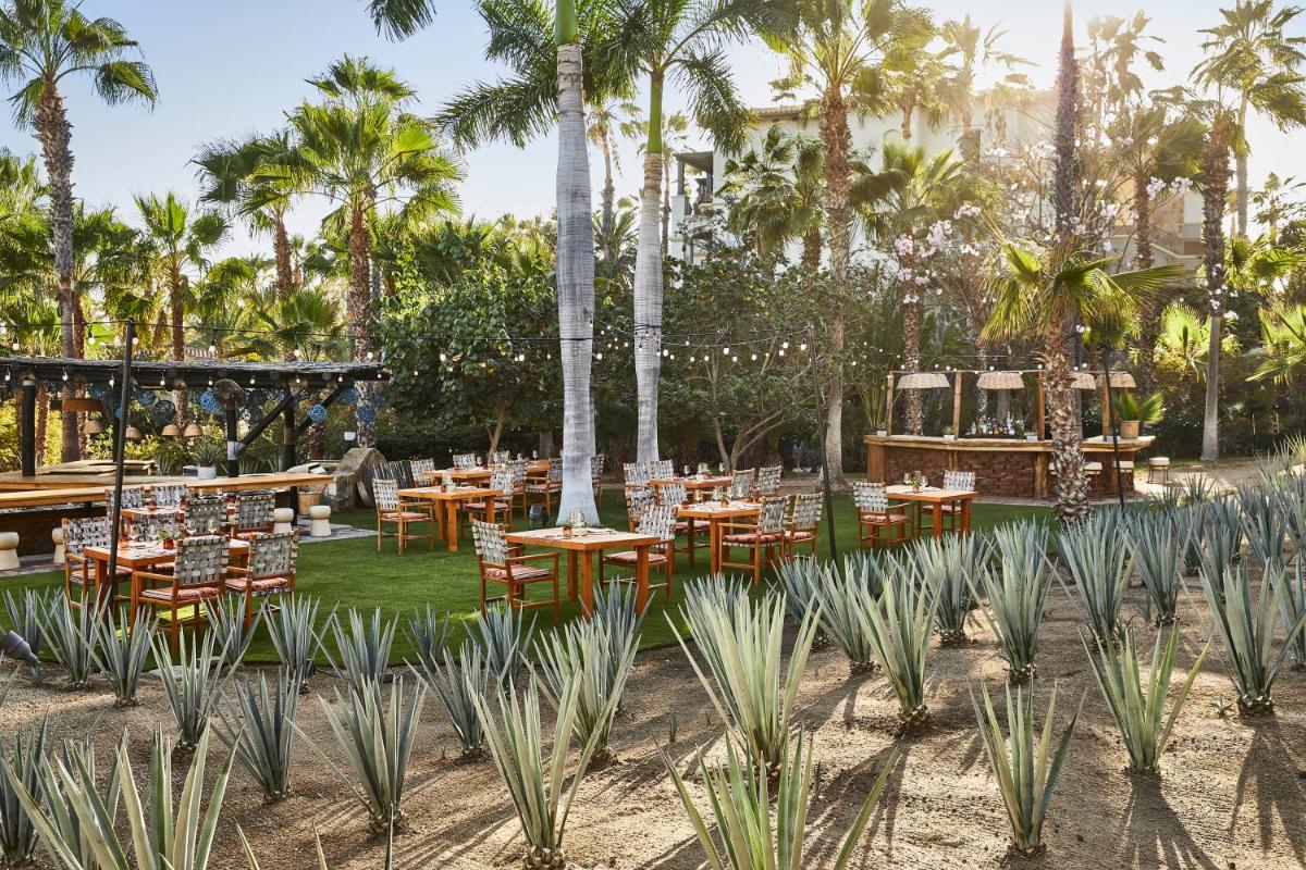 Esperanza, Auberge Collection